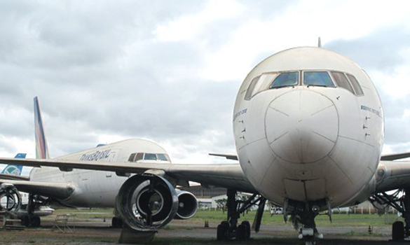 11 aviões estão abandonados no Aeroporto de Manaus há pelo menos